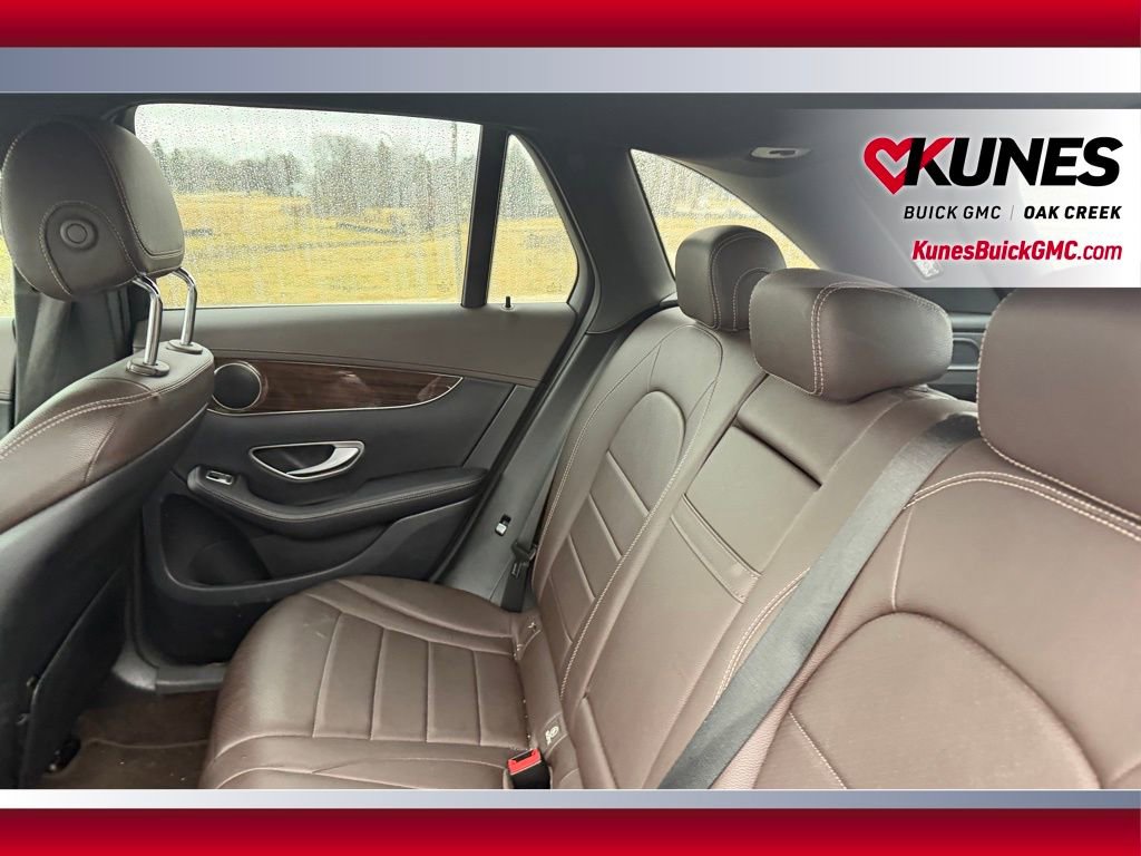 Used 2018 Mercedes-Benz GLC 300 w/ Premium Package image 7