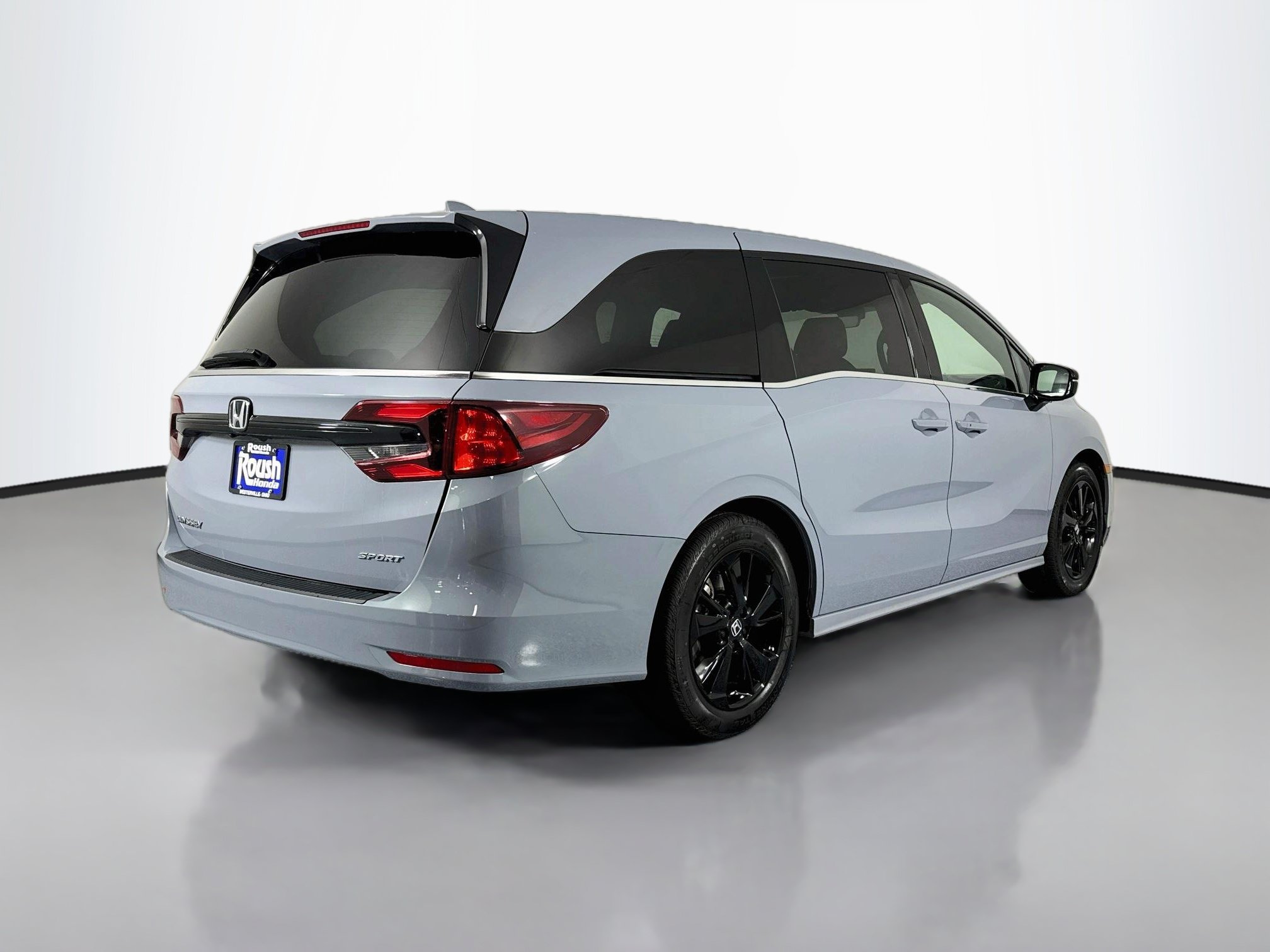 Certified 2024 Honda Odyssey Sport image 5