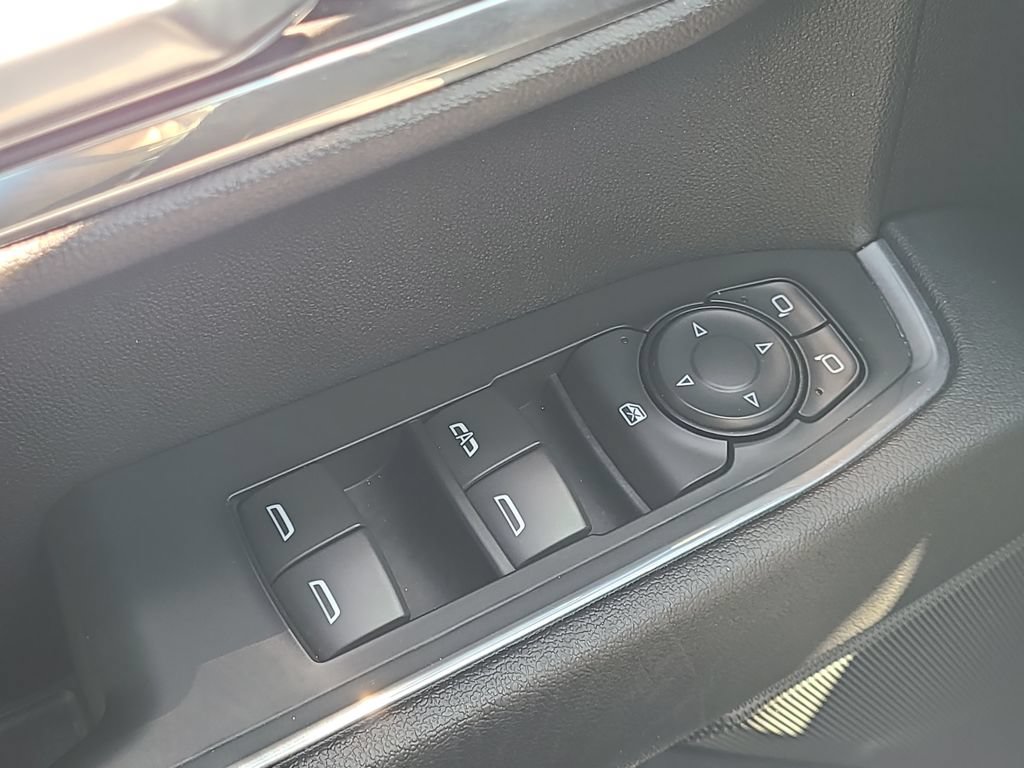 Used 2023 Chevrolet Silverado 1500 RST RWD image 19