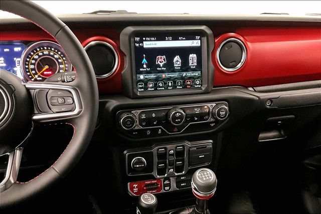 Used 2023 Jeep Gladiator Rubicon w/ Cold Weather Group AWD/4WD image 7