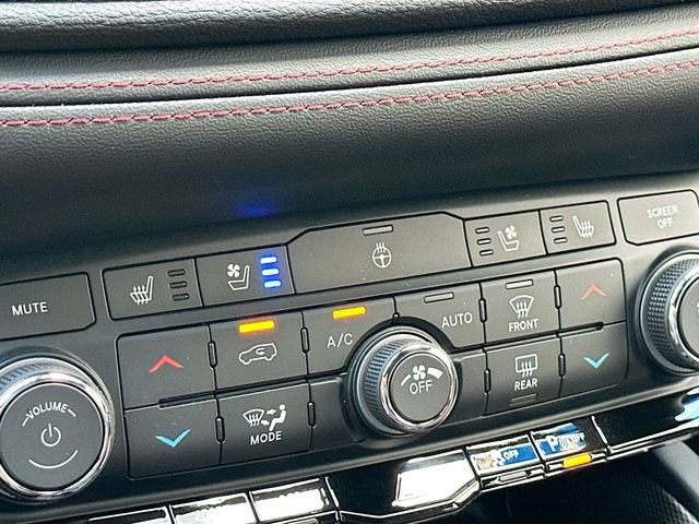 Used 2025 Dodge Durango R/T image 20