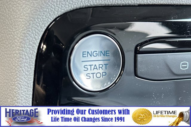 New 2025 Ford Escape SE w/ Class II Trailer Tow Package image 20