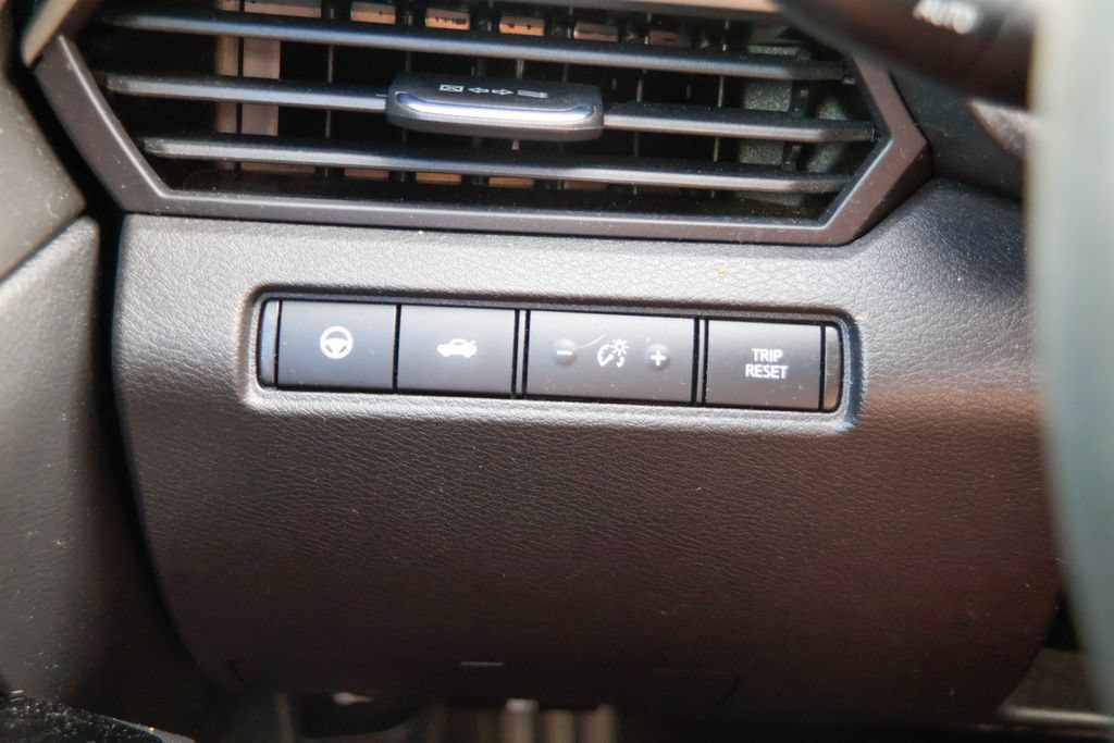 Used 2023 Nissan Altima 2.5 SL AWD/4WD image 18