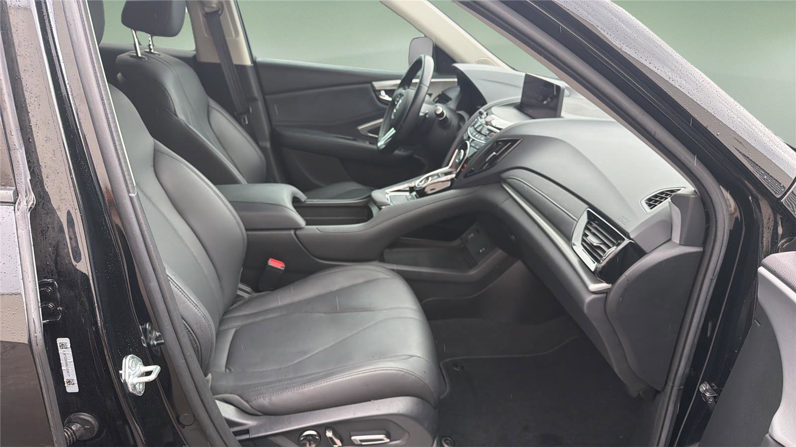 Used 2024 Acura RDX SH-AWD image 11