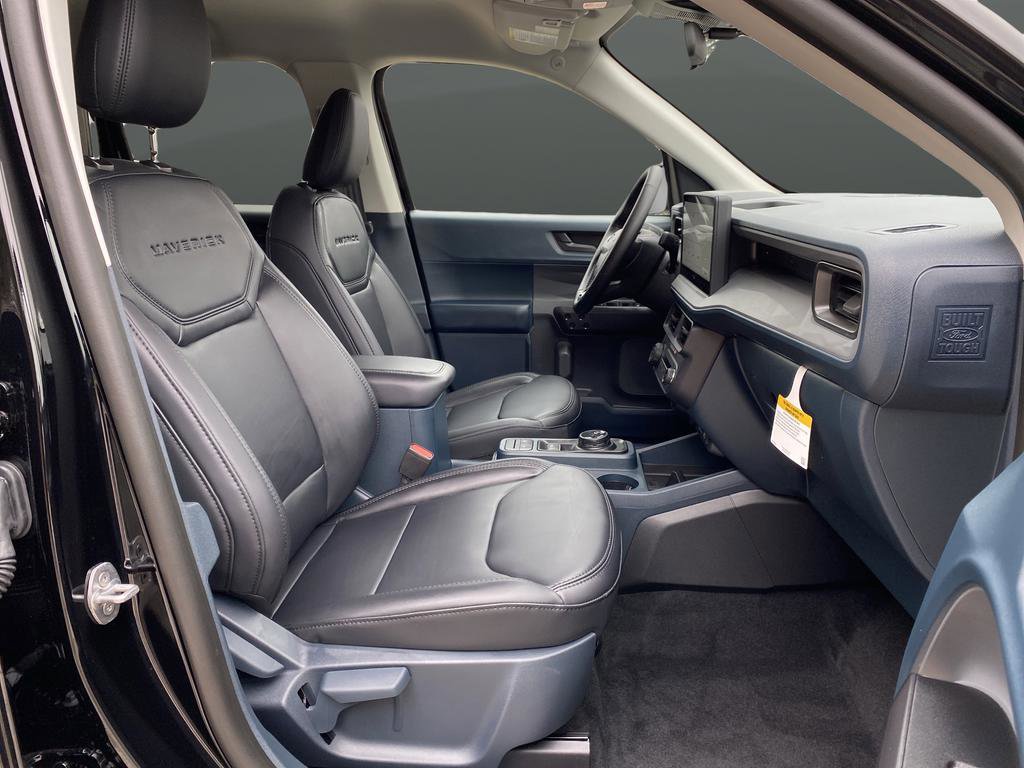 New 2026 Ford Maverick Lariat w/ Black Appearance Package image 40