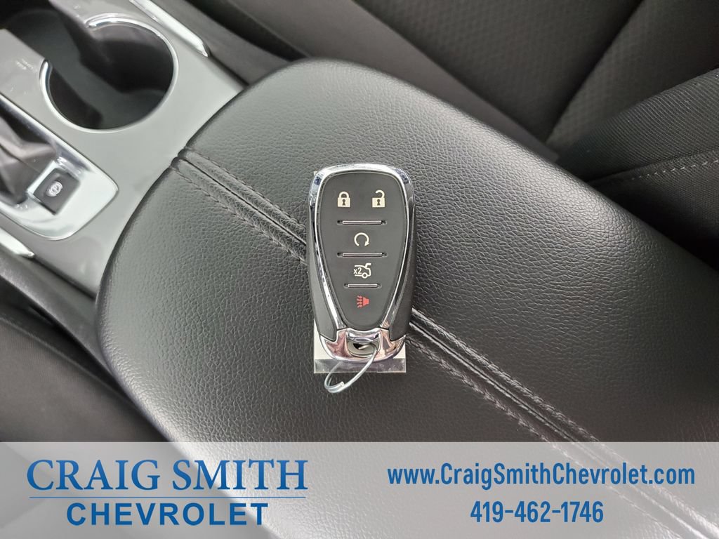 Used 2023 Chevrolet Malibu LT FWD image 23