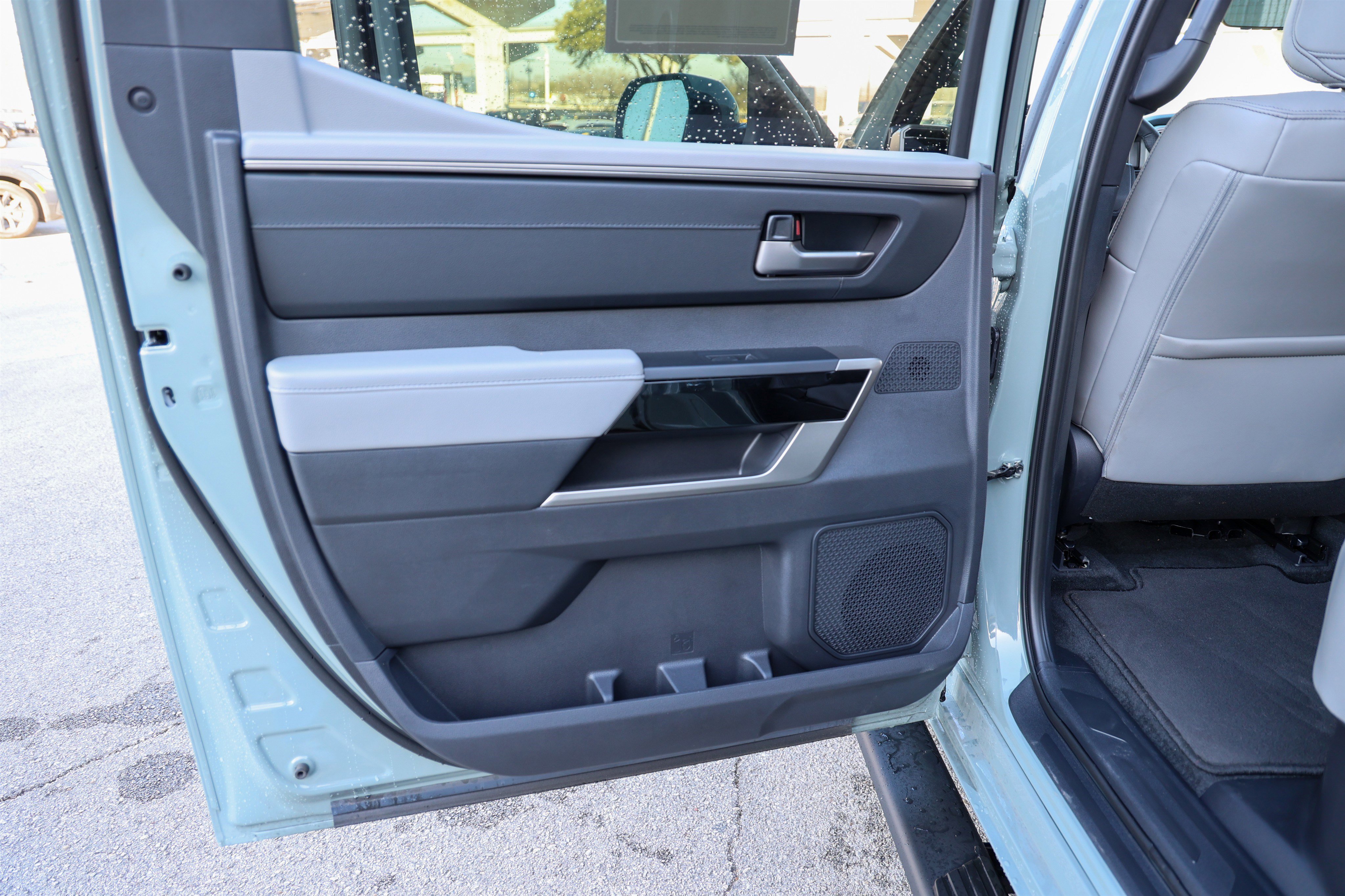 Certified 2026 Toyota Tundra Limited w/ Power Package image 37