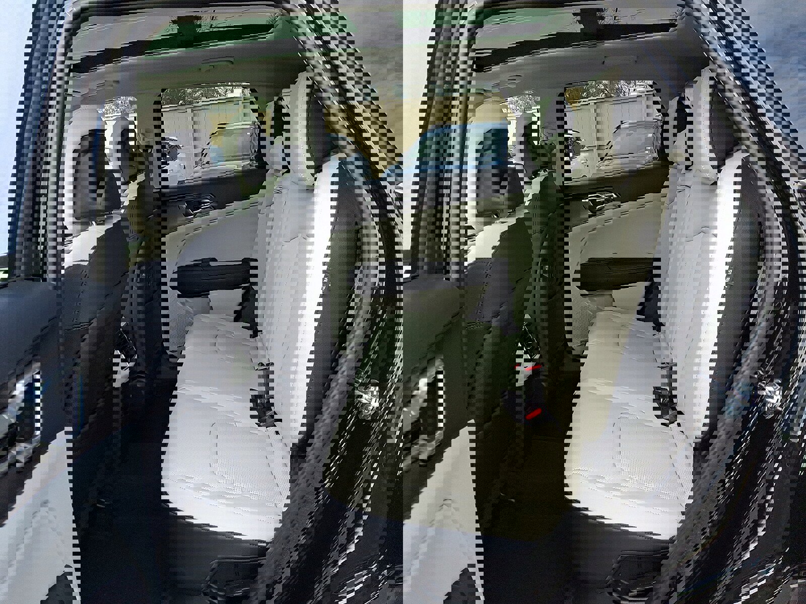 New 2026 Kia Sportage EX image 9