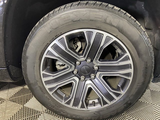 Used 2024 Jeep Wagoneer Series II w/ Flexible Seating Group image 27