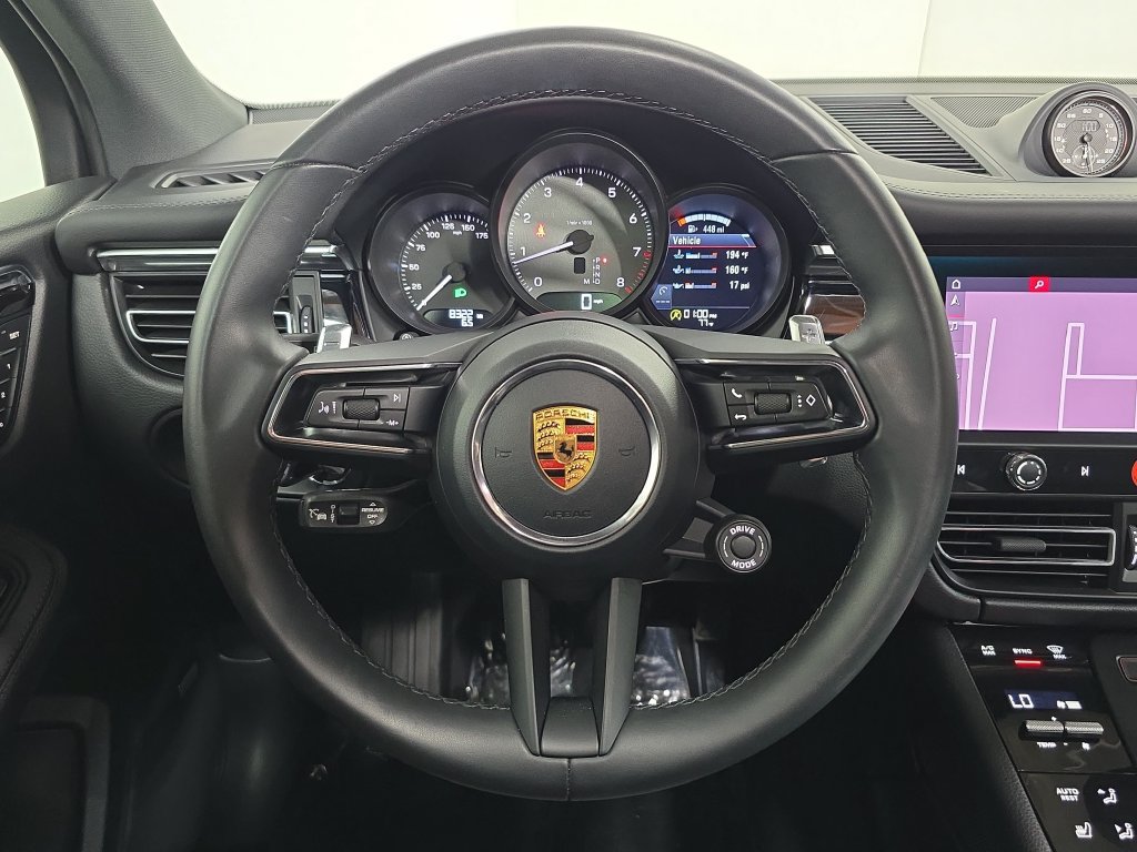 Certified 2026 Porsche Macan S AWD/4WD image 14