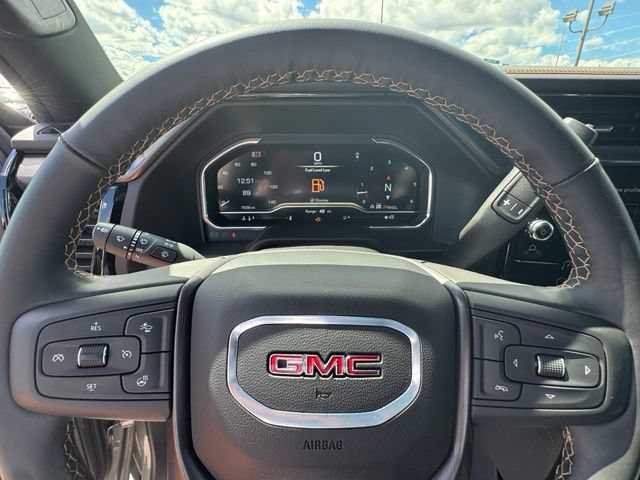 Certified 2025 GMC Sierra 3500 AT4 w/ Technology Package AWD/4WD image 28