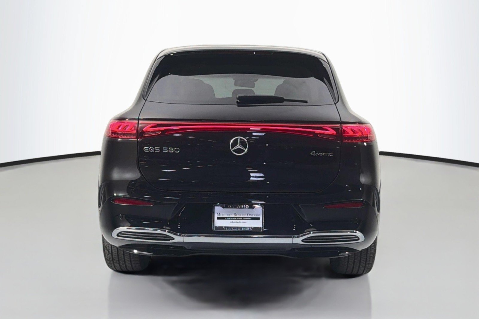 Certified 2023 Mercedes-Benz EQS 580 4MATIC SUV image 5