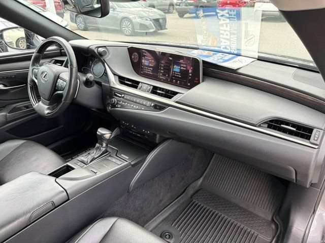 Used 2019 Lexus ES 350 w/ Premium Package FWD image 19