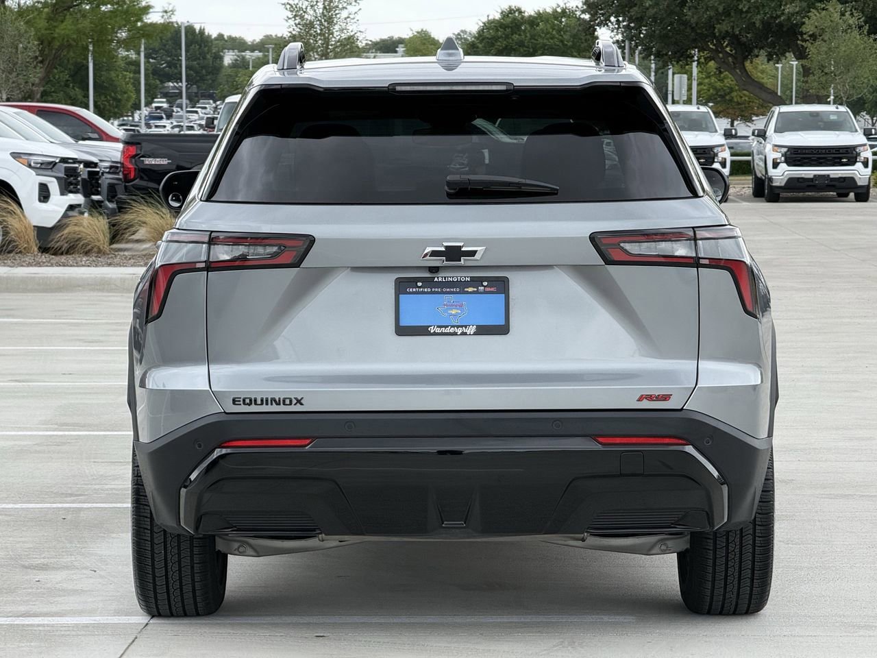 Certified 2026 Chevrolet Equinox RS w/ Convenience Package III image 5