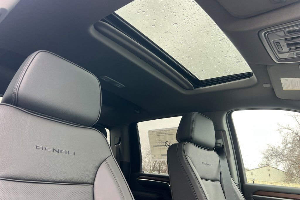 New 2026 GMC Sierra 2500 Denali w/ Technology Package image 13