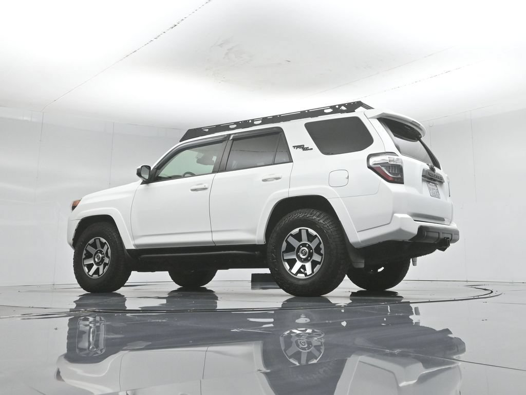 Used 2022 Toyota 4Runner TRD Off-Road AWD/4WD image 53