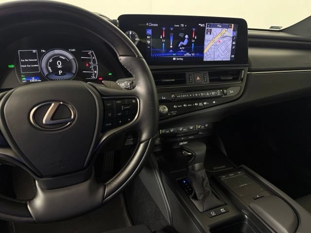 Certified 2022 Lexus ES 300h Ultra Luxury w/ Accessory Package 2 FWD image 24