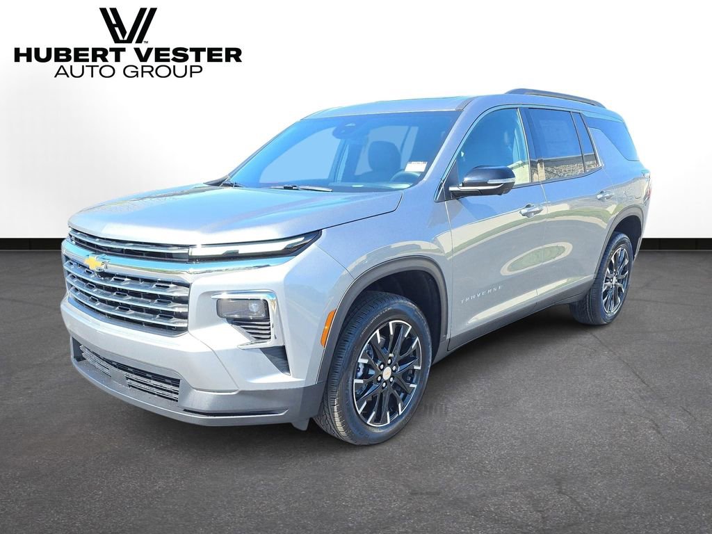 New 2026 Chevrolet Traverse LT w/ Sun and Wheel Package FWD image 2