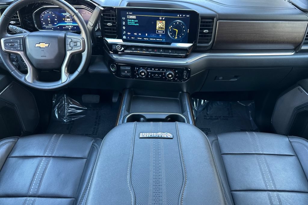 Used 2024 Chevrolet Silverado 2500 High Country w/ High Country Premium Package AWD/4WD image 13
