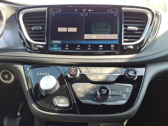 New 2026 Chrysler Pacifica Select image 23