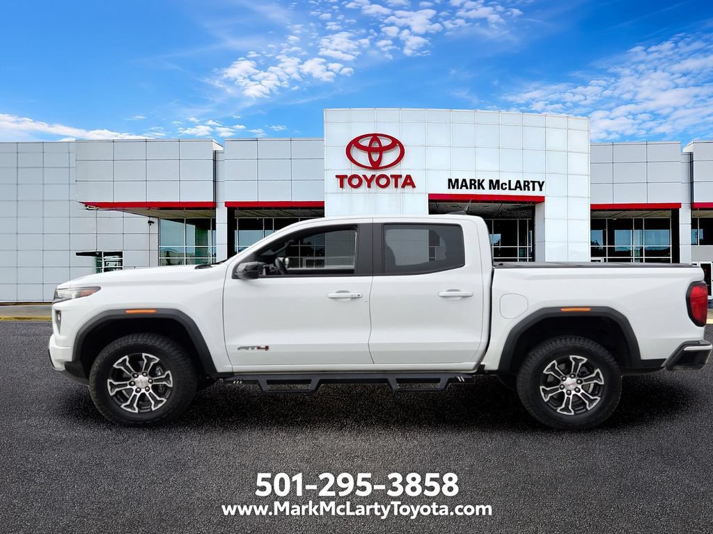 Used 2023 GMC Canyon AT4 AWD/4WD image 2