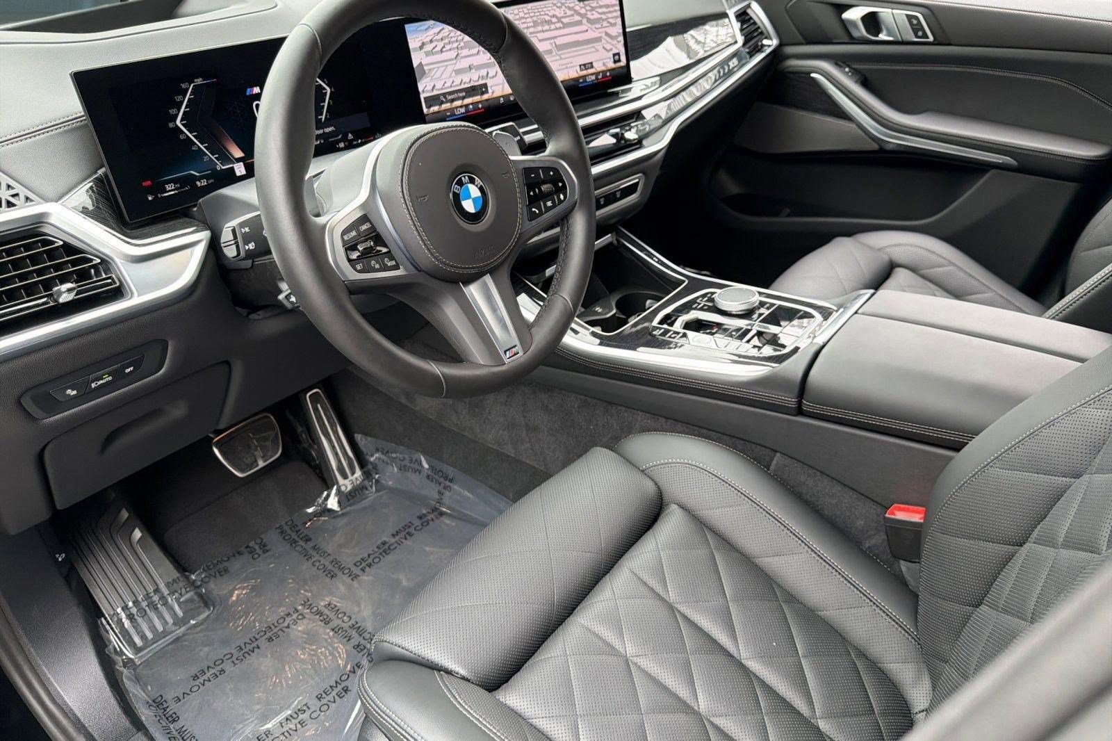 Used 2026 BMW X5 xDrive40i w/ M Sport Package AWD/4WD image 4