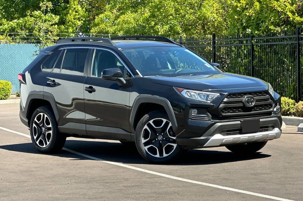 Used 2020 Toyota RAV4 Adventure image 1