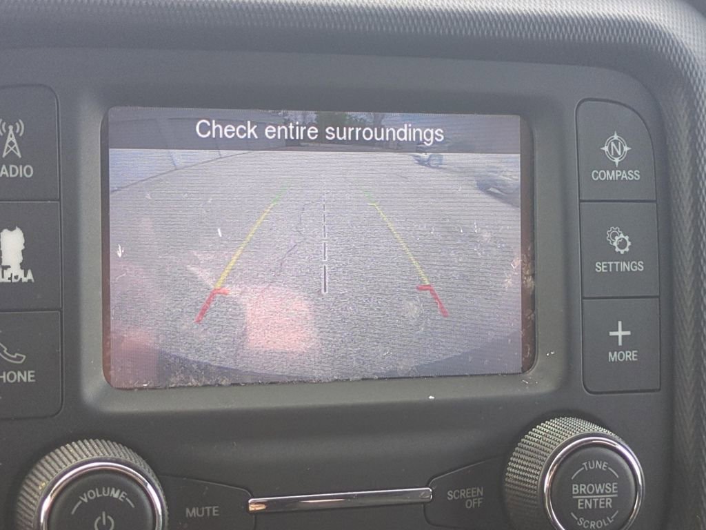 Used 2019 Jeep Wrangler Sport image 25