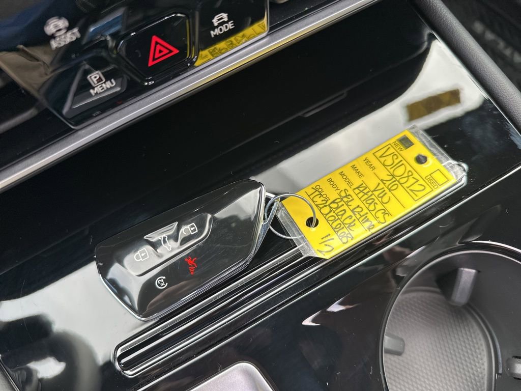 New 2026 Volkswagen Atlas Cross Sport SEL R-Line image 29