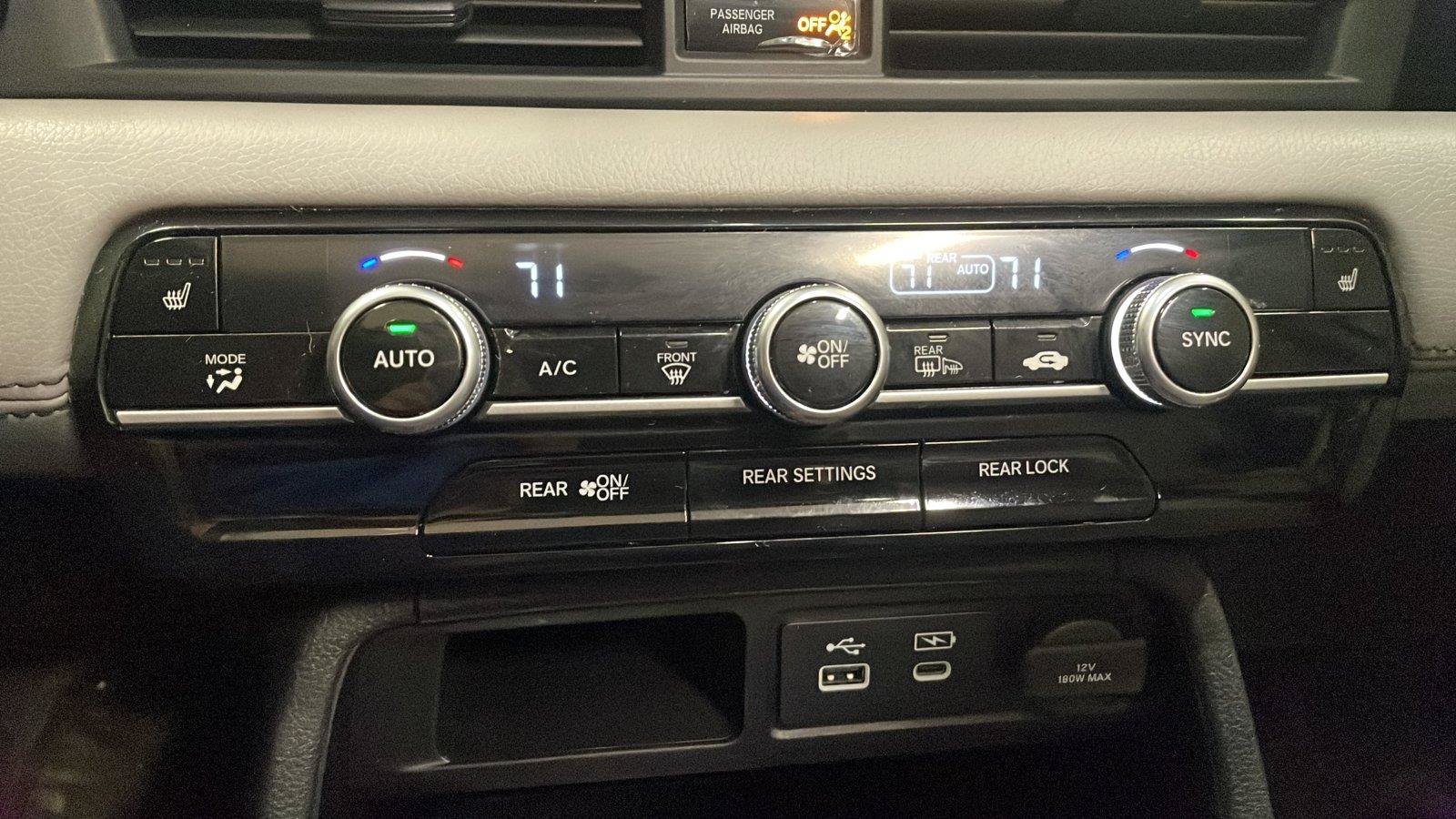 Used 2025 Honda Pilot Touring image 18