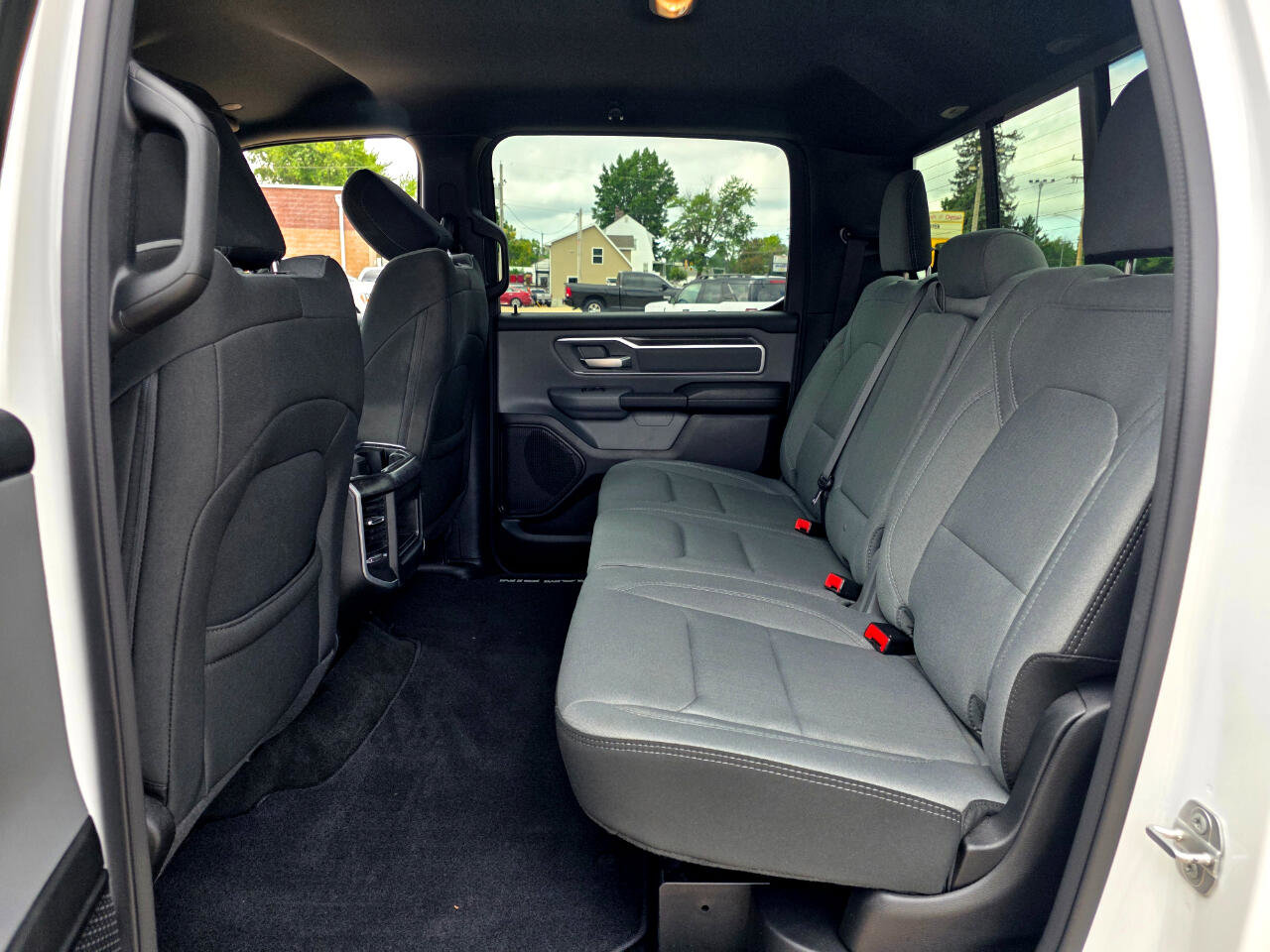 Used 2022 RAM 1500 Big Horn image 12