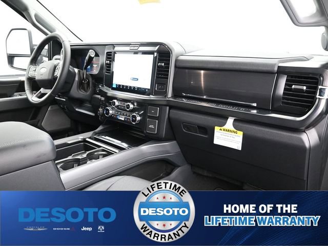 New 2026 Ford F250 Lariat w/ Chrome Package image 10