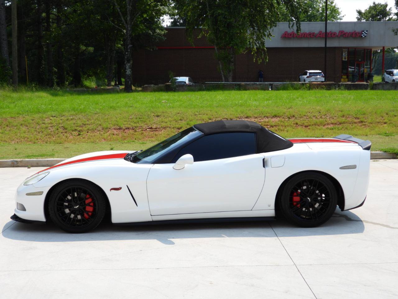 Used 2009 Chevrolet Corvette Convertible w/ Preferred Equipment Group RWD image 92
