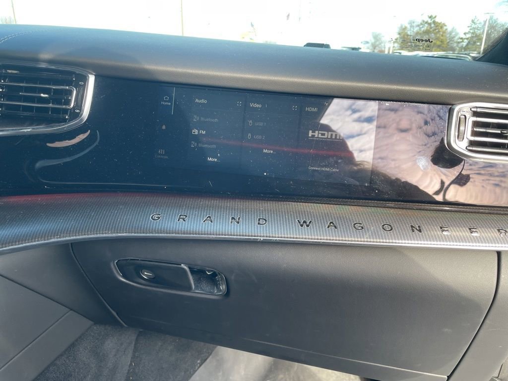 Used 2022 Jeep Grand Wagoneer Series II image 43