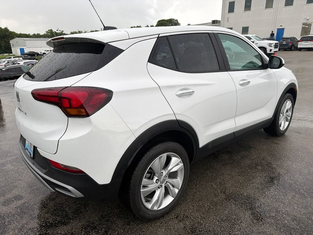 Used 2026 Buick Encore GX Preferred w/ Comfort Package FWD image 3