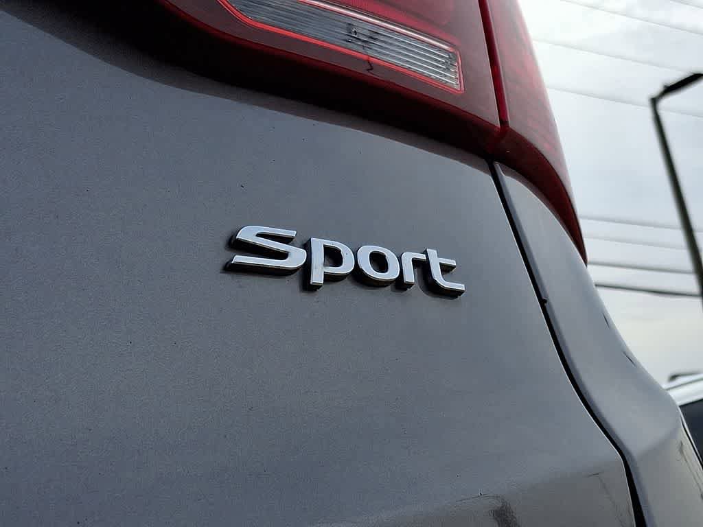 Used 2018 Hyundai Santa Fe Sport image 30