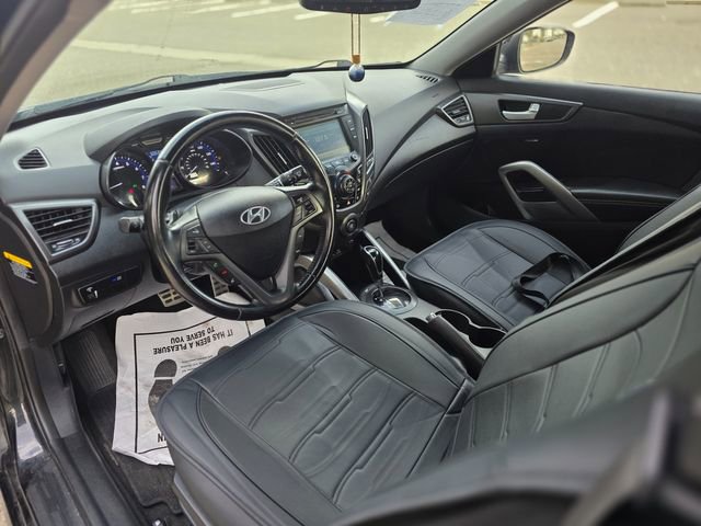 Used 2015 Hyundai Veloster Turbo FWD image 27