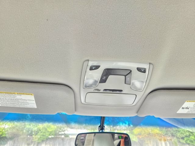 Used 2014 Toyota Sienna LE AWD/4WD image 63