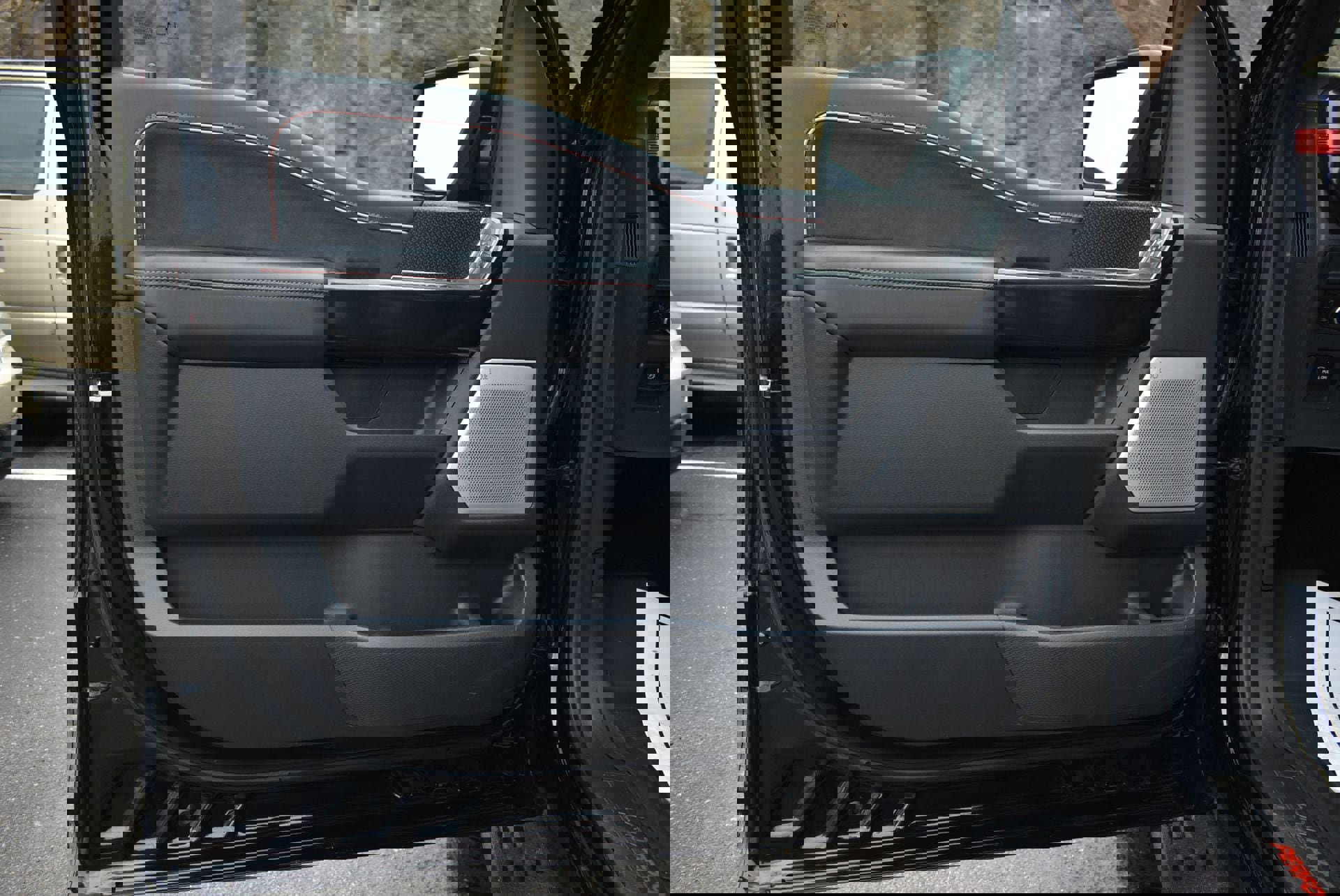 New 2026 Ford F150 Raptor w/ Equipment Group 803A Raptor R image 11