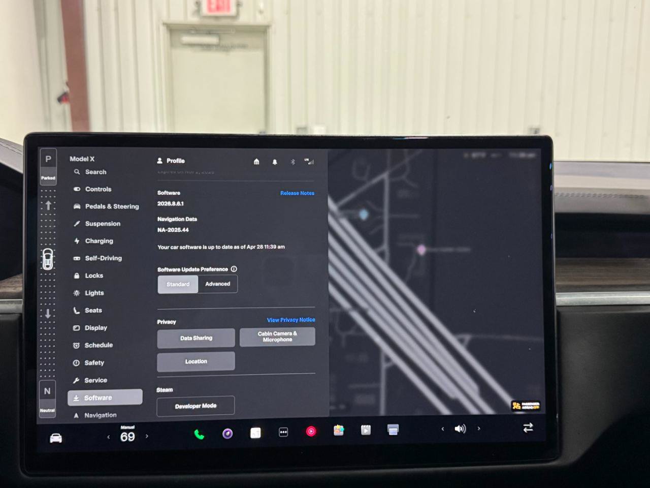 Used 2023 Tesla Model X AWD/4WD image 24