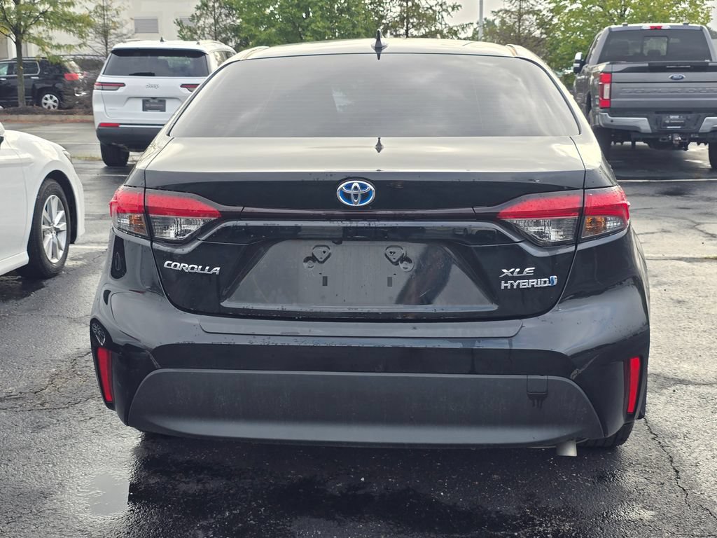 Used 2024 Toyota Corolla XLE FWD image 7