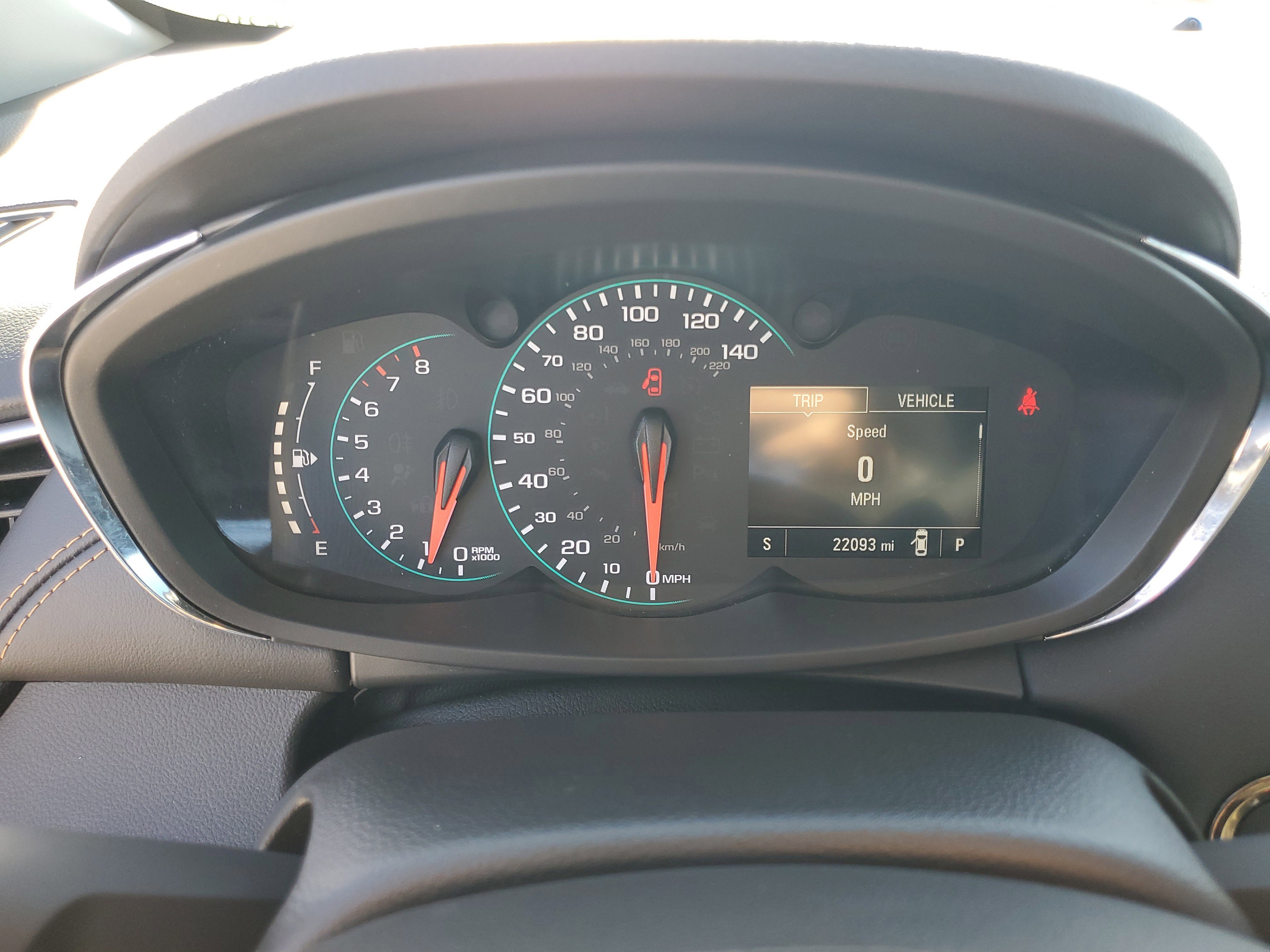 Used 2022 Chevrolet Trax LT w/ LT Convenience Package image 23