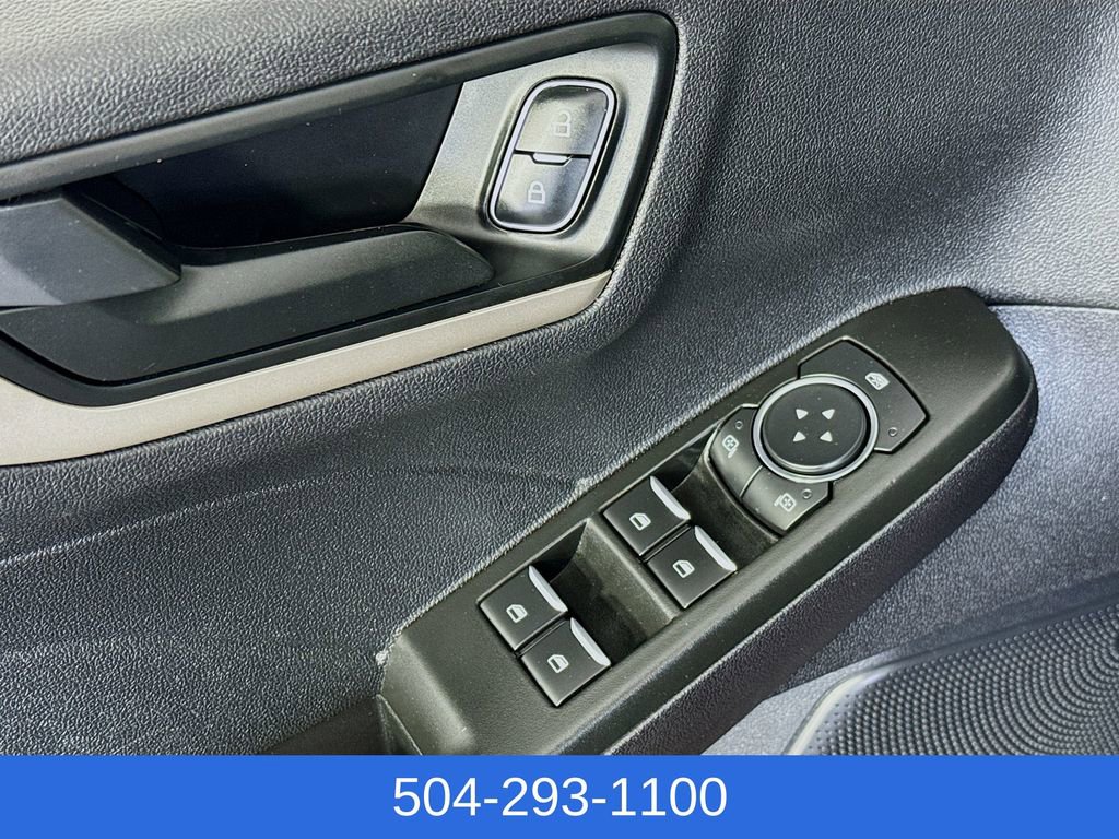 Used 2022 Ford Escape SE FWD image 19