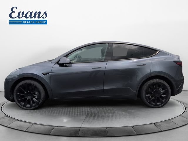 Used 2023 Tesla Model Y Long Range AWD/4WD image 3
