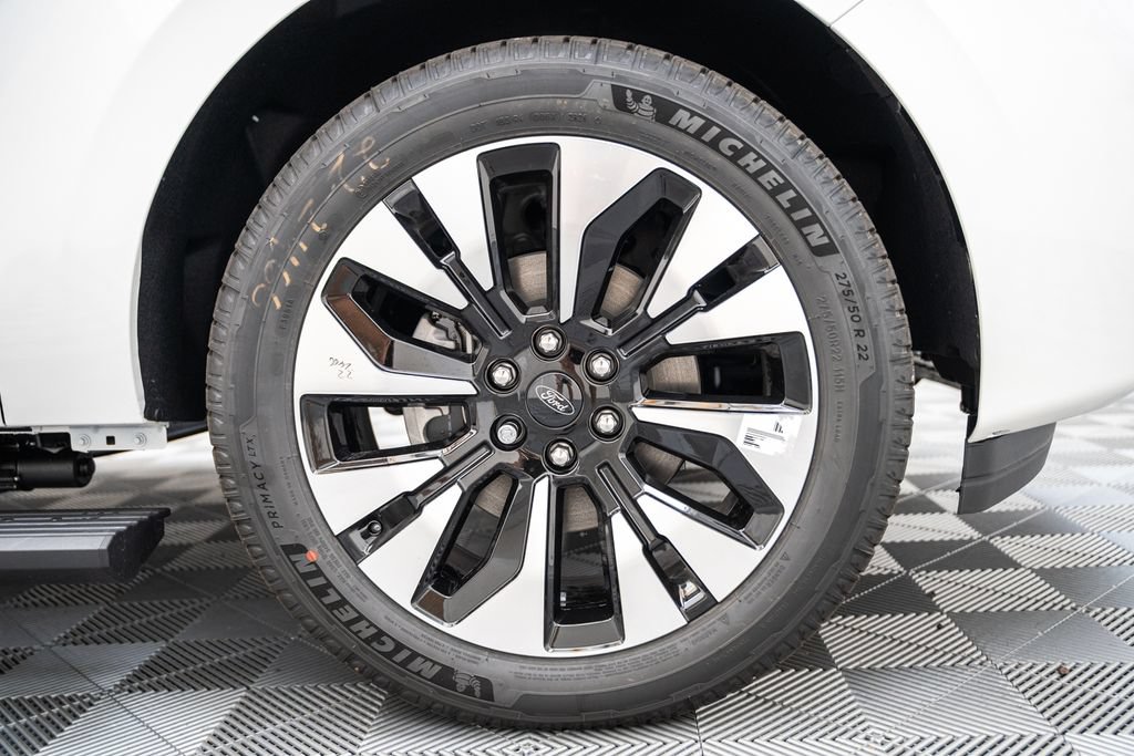 New 2027 Ford Expedition Max Platinum w/ Driver's Package AWD/4WD image 18