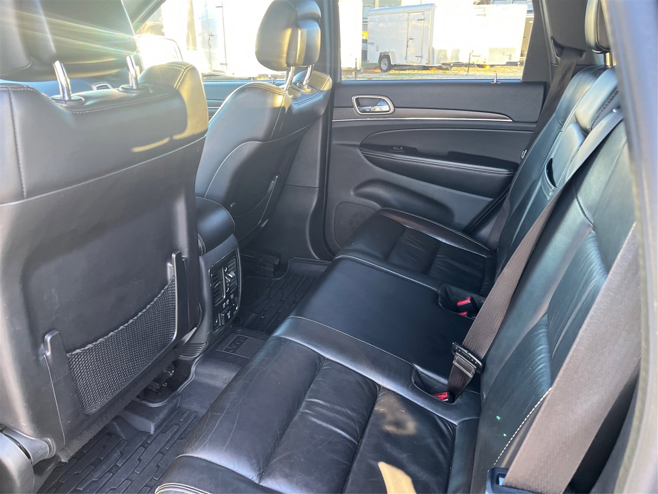 Used 2015 Jeep Grand Cherokee Limited image 10