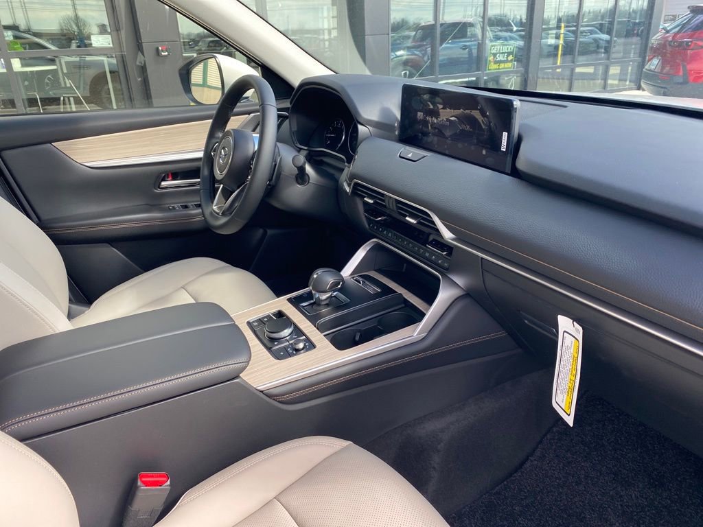 New 2026 MAZDA CX-90 3.3 Turbo w/ Preferred Package image 24