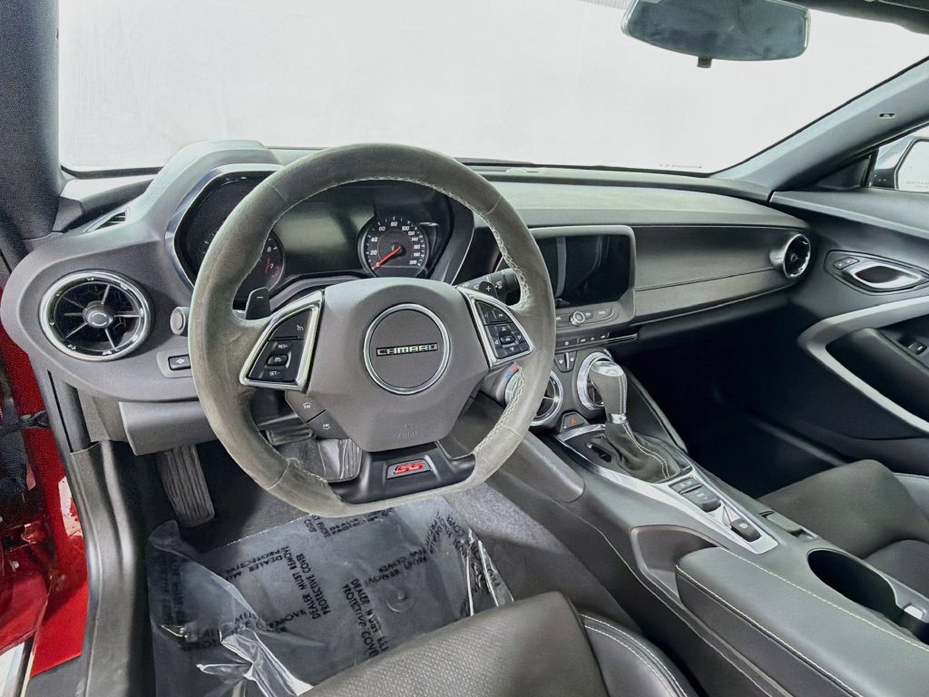 Used 2023 Chevrolet Camaro SS RWD image 11