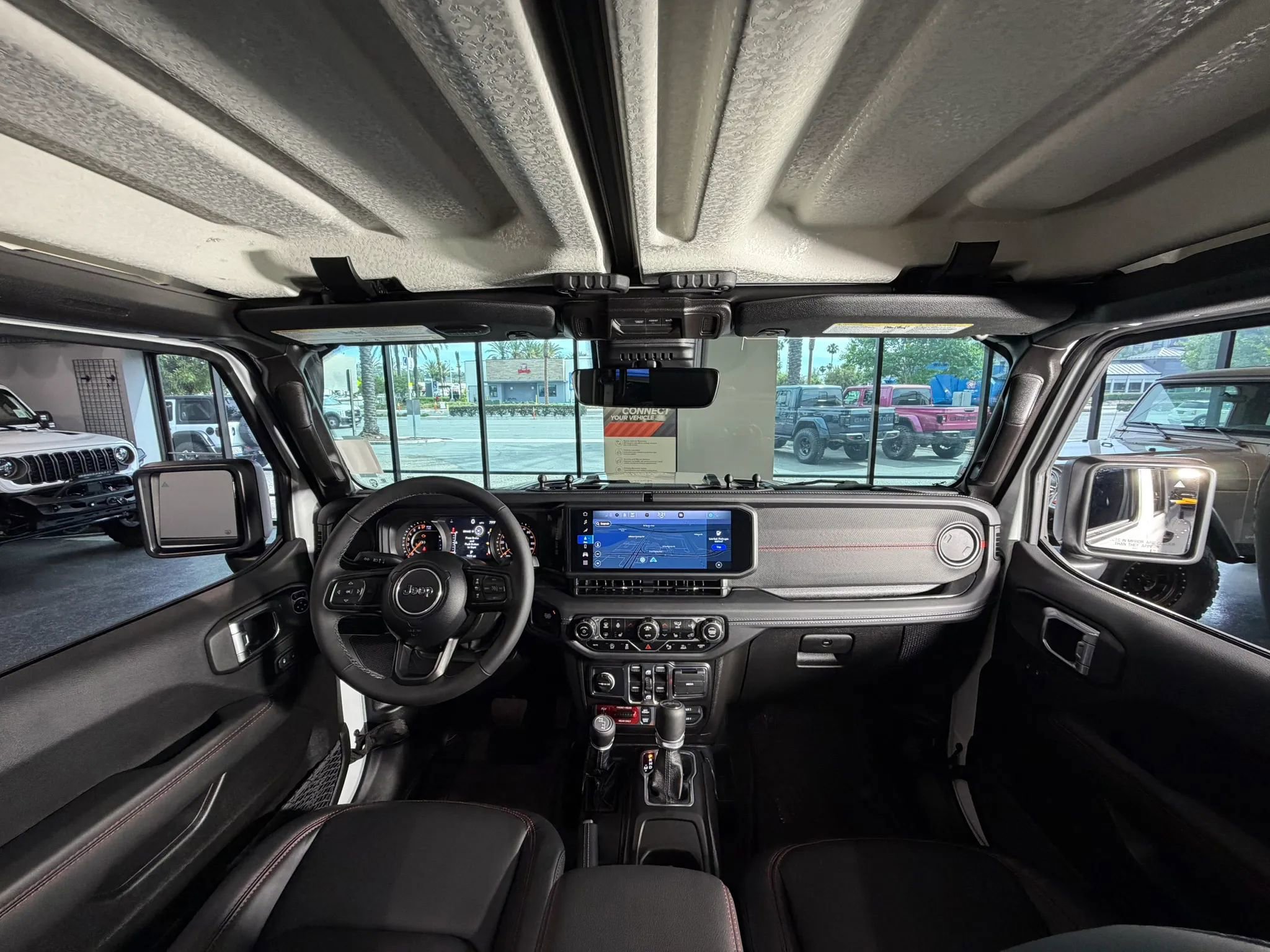 Used 2025 Jeep Gladiator Rubicon w/ Safety Group AWD/4WD image 23