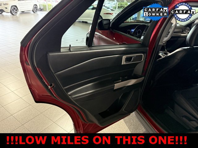 Used 2022 Ford Explorer XLT w/ Equipment Group 202A image 18